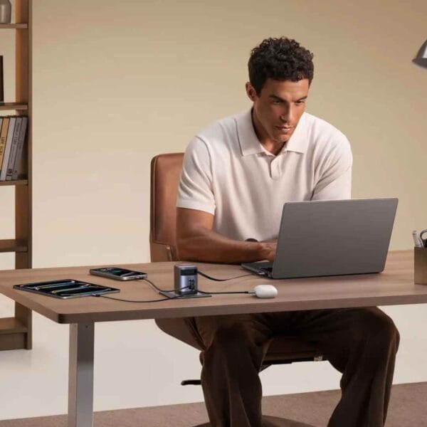 UGREEN Nexode 100W Charger with Retractable USB-C Cable-1