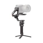 DJI RS 4 Pro Gimbal Stabilizer -1